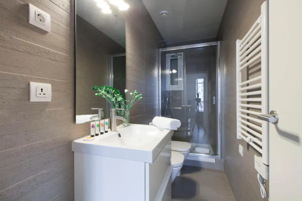 Stylish And Centric 2-Bedroom Apartment In Eixample &Terrace P2 Barcelona